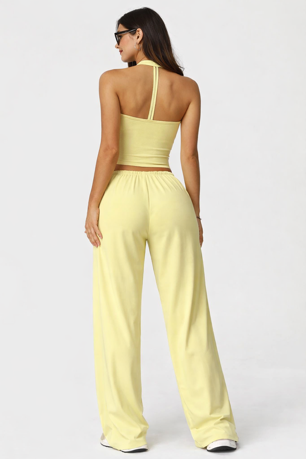 Elsa-Conjunto con espalda abierta y pantalón de tiro alto con cordón ajustable