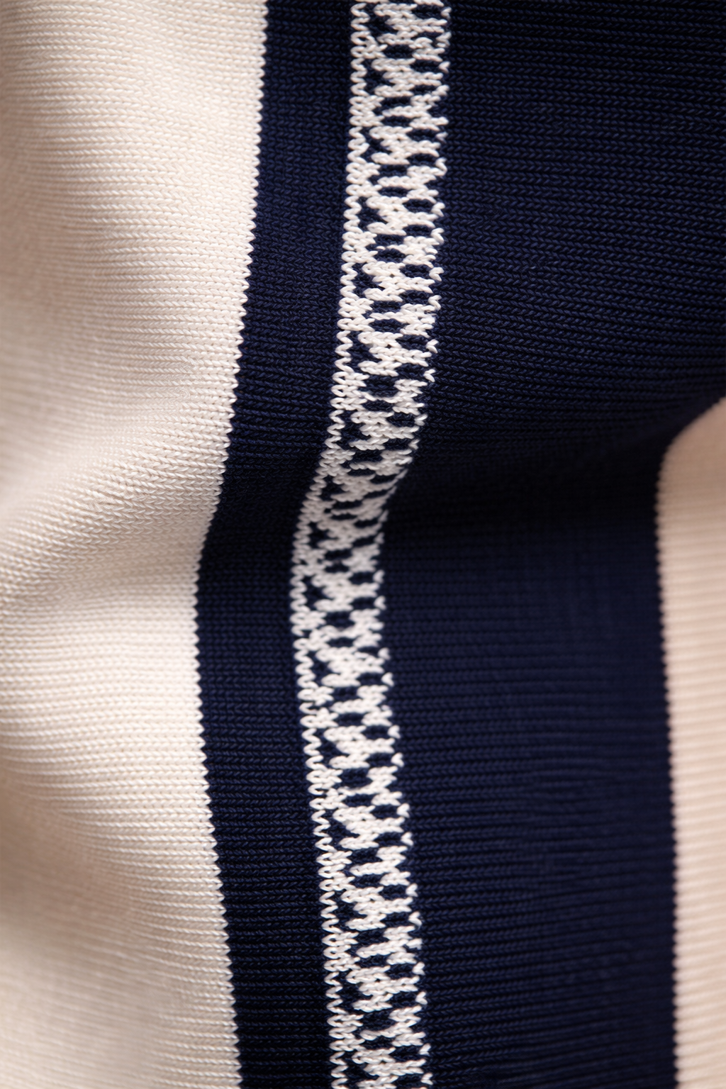 Saúl-Polo de punto con rayas en contraste