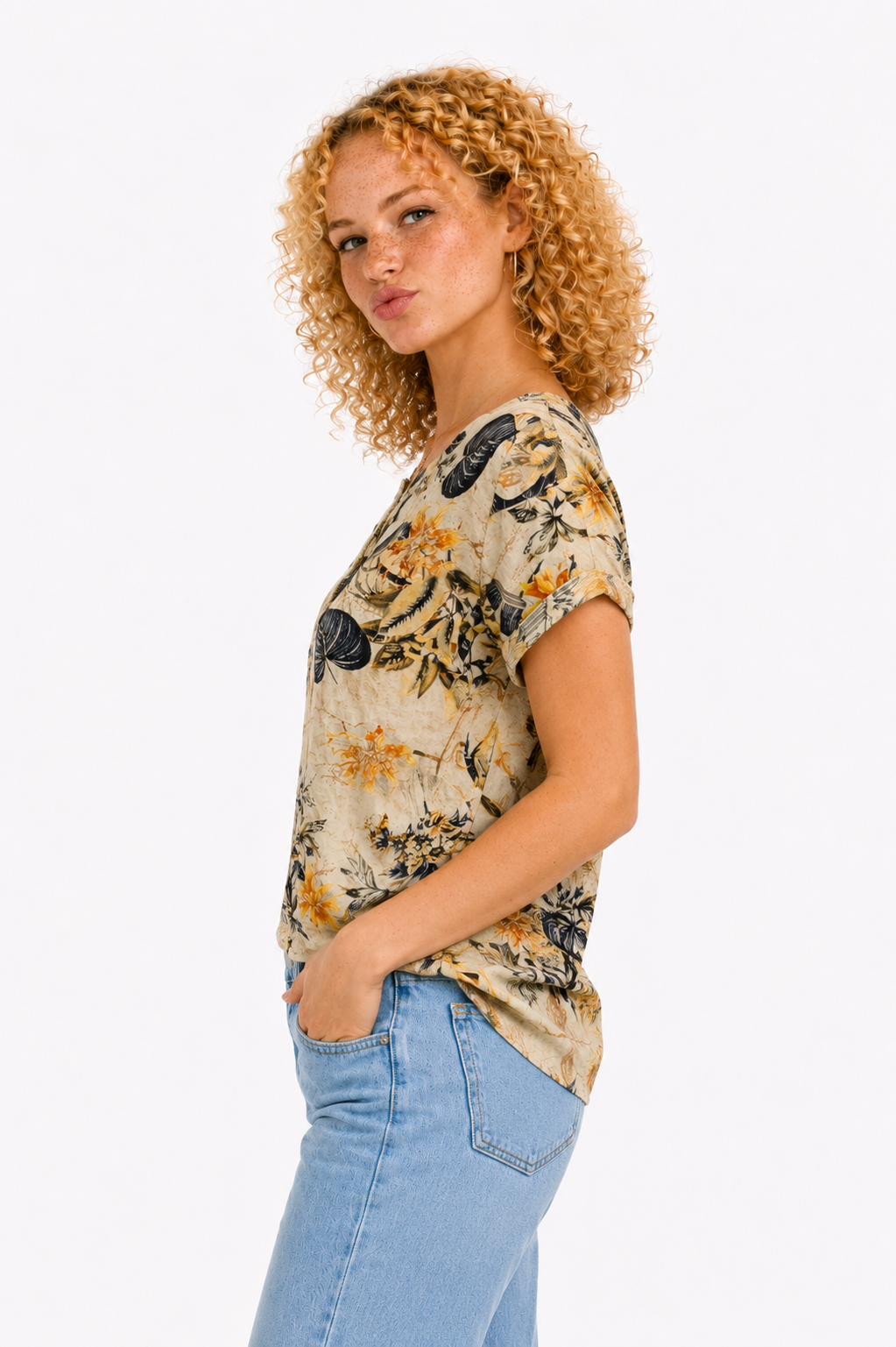 Yara - Top floral casual de verano