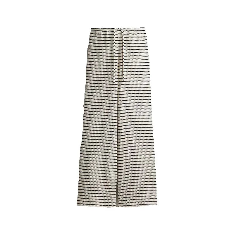 Julia- Conjunto de punto para mujer  jersey y pantalón a rayas